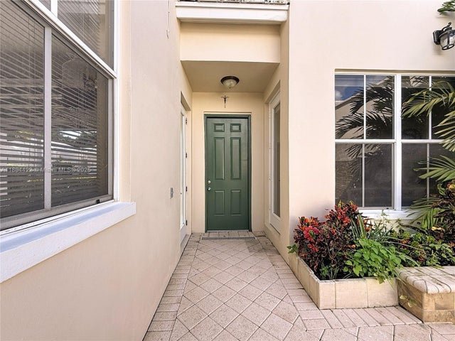 4 of 40 - 17330 Bermuda Village Dr, Boca Raton, FL