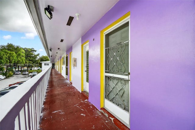 3 of 22 - 245 Ne 191st St 3022, Miami, FL