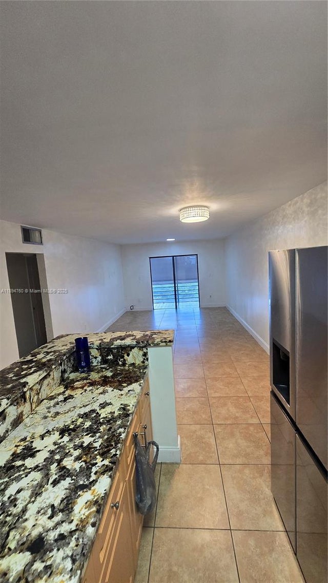 4 of 37 - 13500 Ne 3rd Ct 423, North Miami, FL