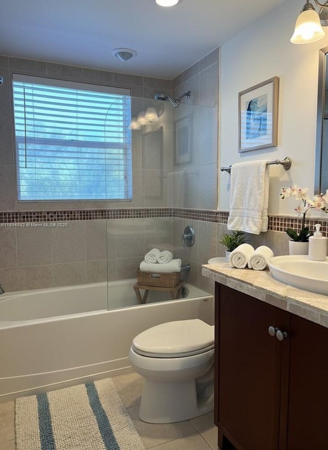 3 of 8 - 1425 Arthur St 403a, Hollywood, FL