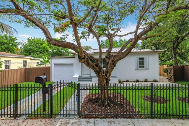 1 of 28 - 1535 Nw 124th St, North Miami, FL
