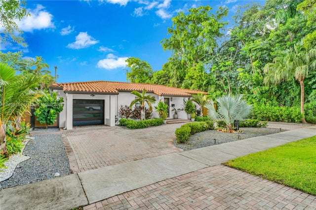 3 of 41 - 430 Cardinal St, Miami Springs, FL