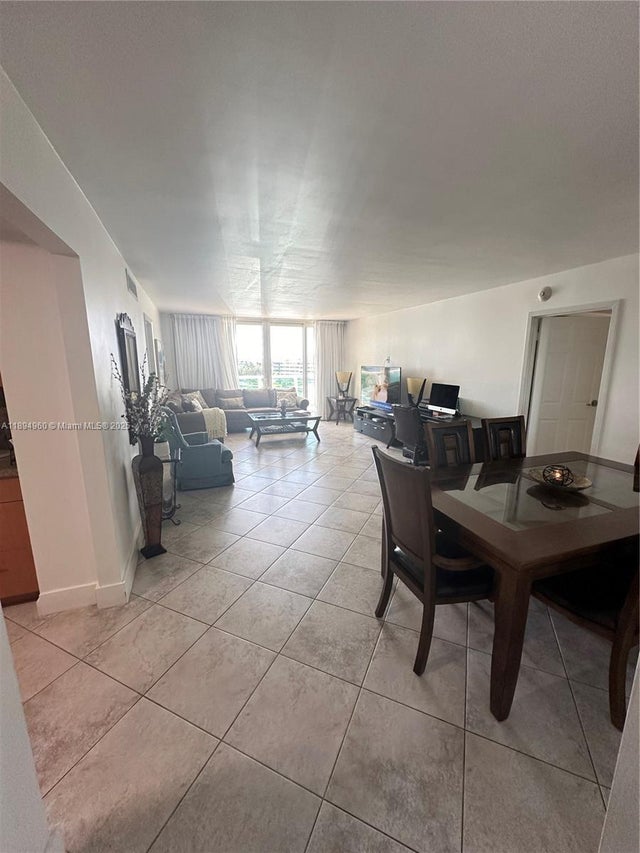 1 of 21 - 100 Bayview Dr 601, Sunny Isles Beach, FL
