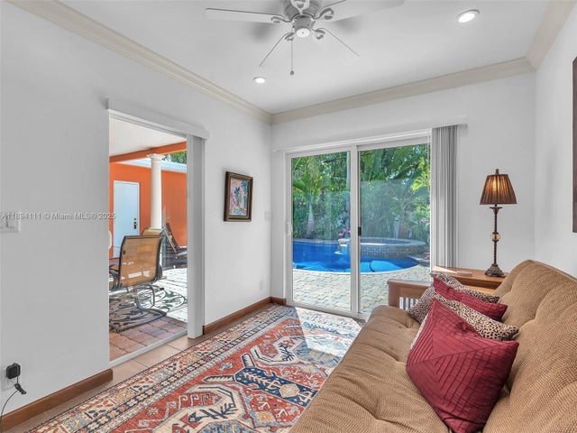 5 of 35 - 1030 Johnson St, Hollywood, FL