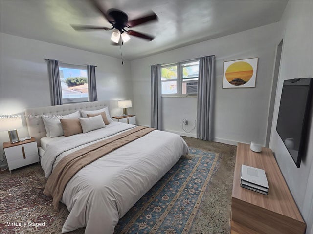 5 of 21 - 3245 Sw 88th Ct, Miami, FL
