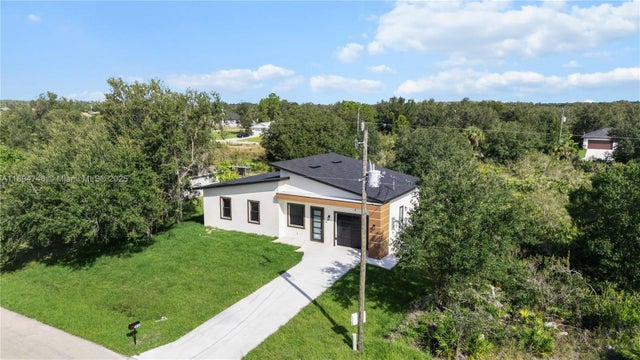 3 of 28 - 2610 63rd St W, Lehigh Acres, FL
