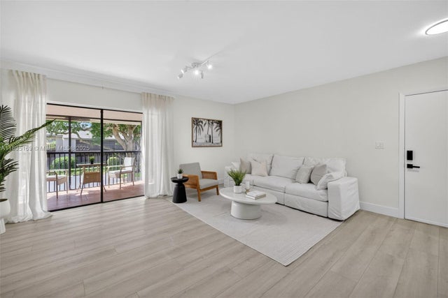 4 of 29 - 261 Deer Creek Blvd 1205, Deerfield Beach, FL