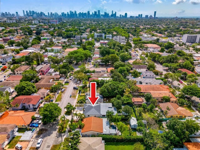 3 of 46 - 2940 Sw 12th St, Miami, FL