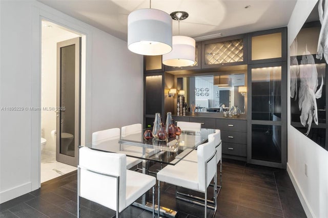 2 of 32 - 200 Biscayne Boulevard Way 5211, Miami, FL