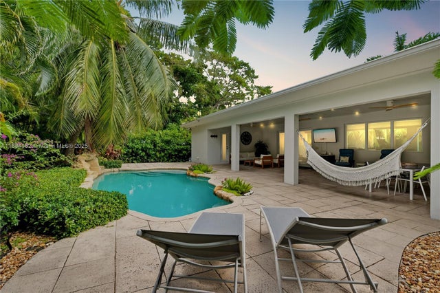 3 of 22 - 12932 Ixora Rd, North Miami, FL