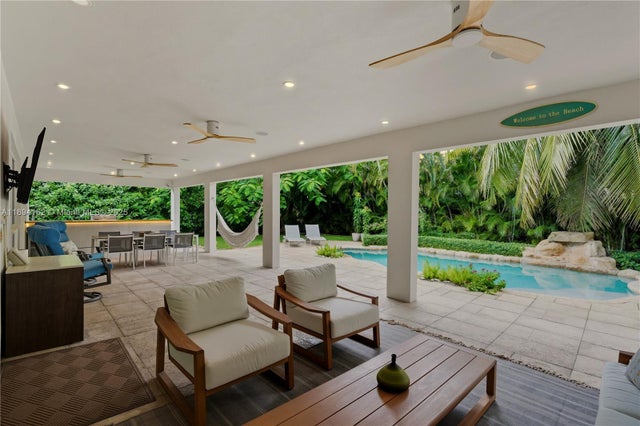 4 of 22 - 12932 Ixora Rd, North Miami, FL