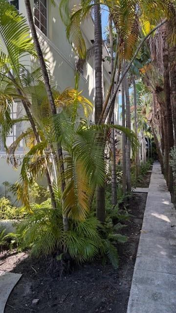 2 of 13 - 1561 Lenox Ave 11, Miami Beach, FL
