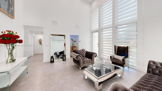 3 of 26 - 1055 Nw 99th Ave, Plantation, FL