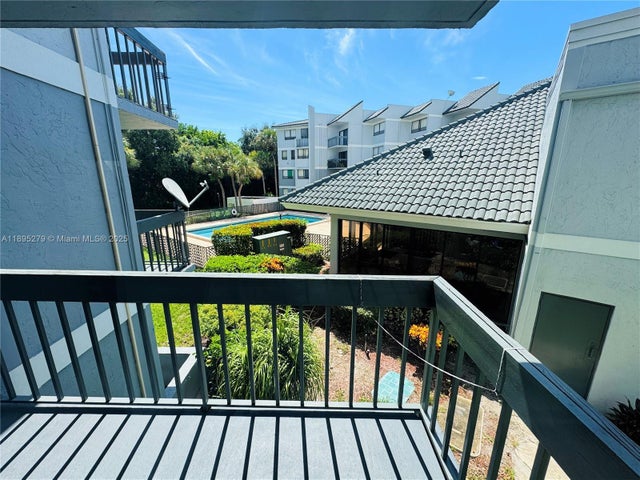 3 of 23 - 1880 N Congress Ave 210, West Palm Beach, FL