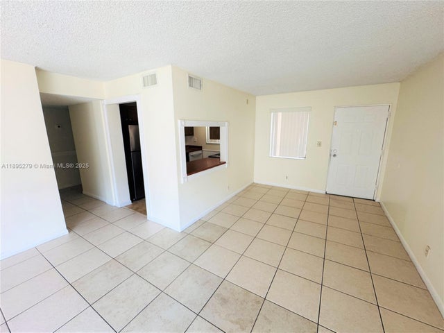 4 of 23 - 1880 N Congress Ave 210, West Palm Beach, FL