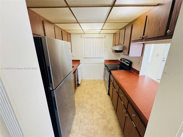 5 of 23 - 1880 N Congress Ave 210, West Palm Beach, FL