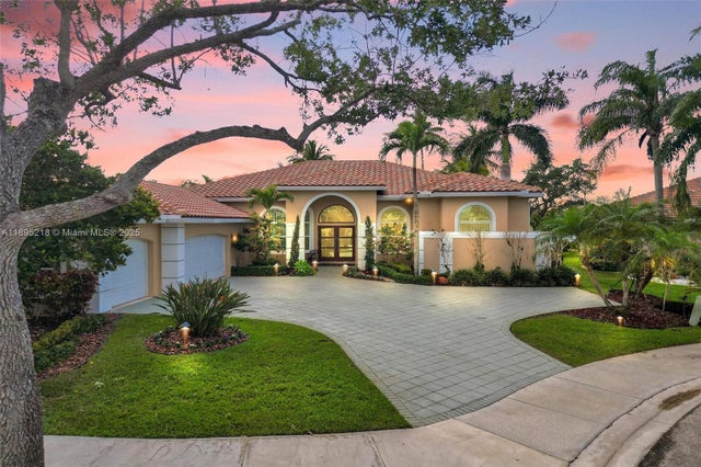 1 of 54 - 2715 Edgewater Ct, Weston, FL