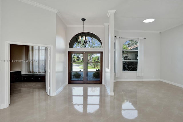 5 of 69 - 2715 Edgewater Ct, Weston, FL