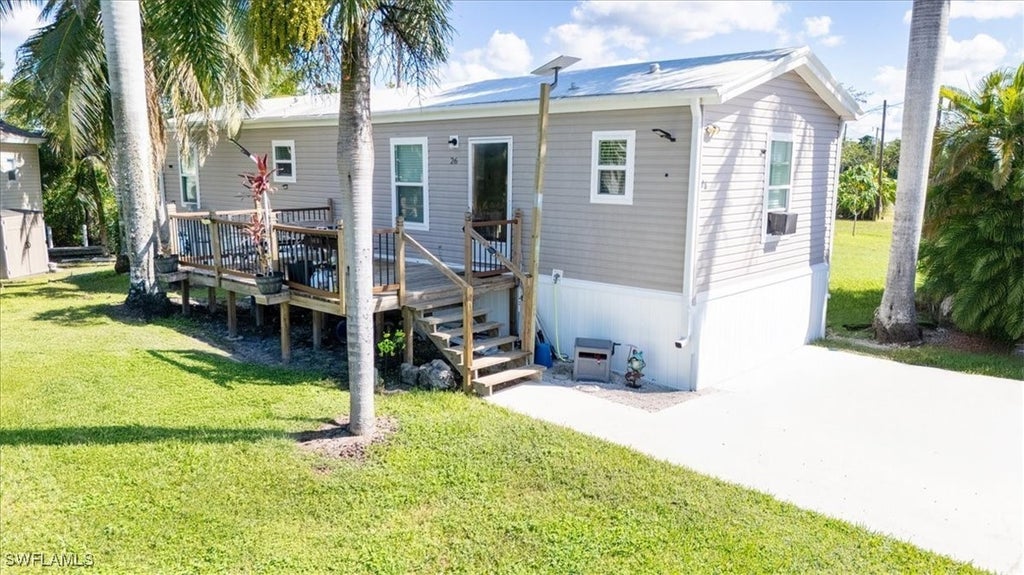 26 E Flamingo Dr, Everglades City