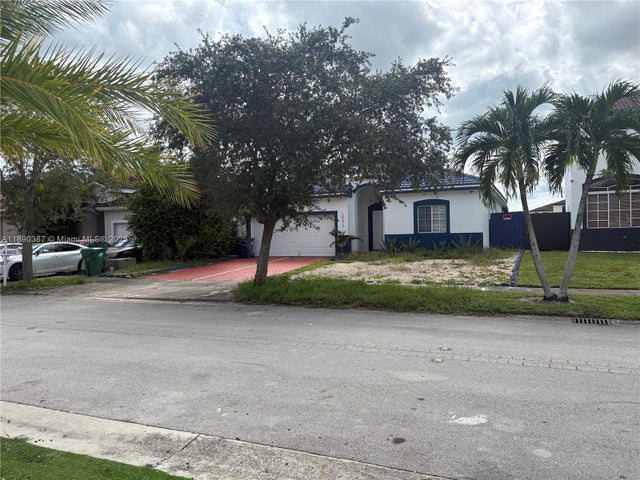 4 of 29 - 10272 Sw 227th Ln, Cutler Bay, FL