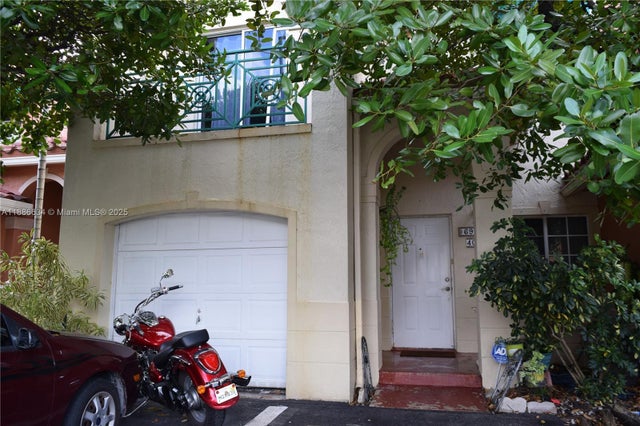 2 of 20 - 6970 Nw 174th Ter 404, Hialeah, FL