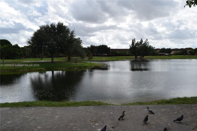 3 of 20 - 6970 Nw 174th Ter 404, Hialeah, FL