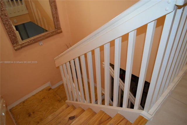 5 of 20 - 6970 Nw 174th Ter 404, Hialeah, FL