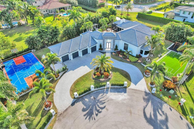 1 of 95 - 11400 Nw 7th St, Plantation, FL