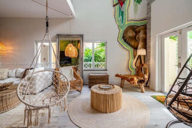 2 of 29 - 100 Jefferson Ave 10012, Miami Beach, FL