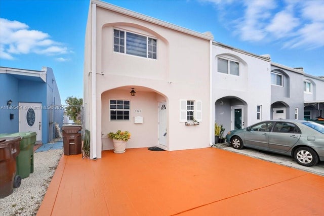 4 of 51 - 7048 W 17th Ct, Hialeah, FL