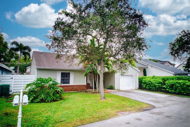 2 of 27 - 14807 Sw 140th Ct, Miami, FL
