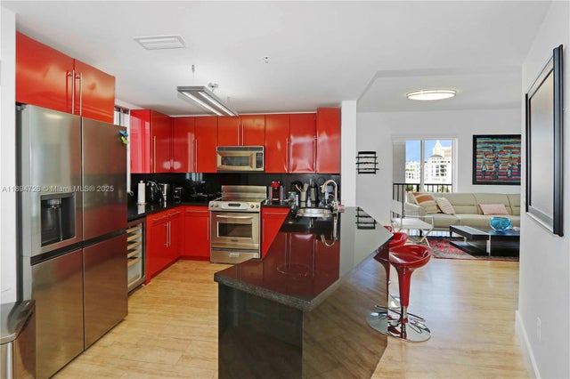 5 of 35 - 10 Aragon Ave 706, Coral Gables, FL