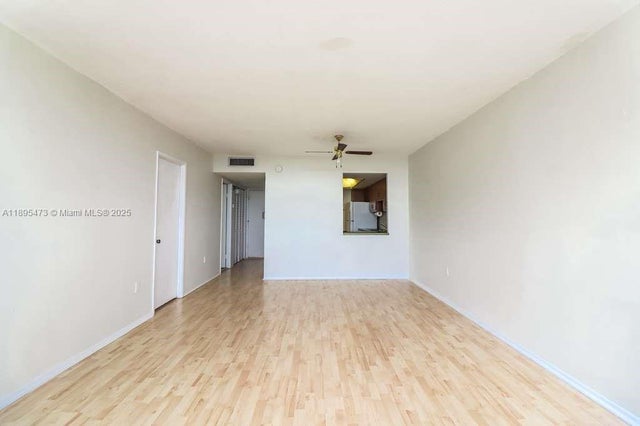 5 of 26 - 1351 Ne Miami Gardens Dr 1001e, Miami, FL