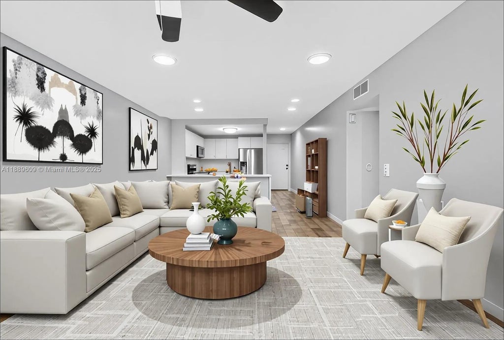 1750 W 46th St 544, Hialeah