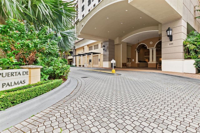 1 of 40 - 888 S Douglas Rd 113, Coral Gables, FL