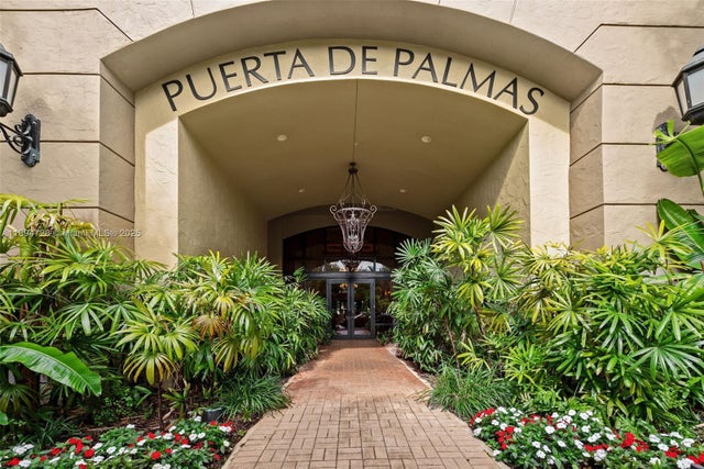4 of 40 - 888 S Douglas Rd 113, Coral Gables, FL
