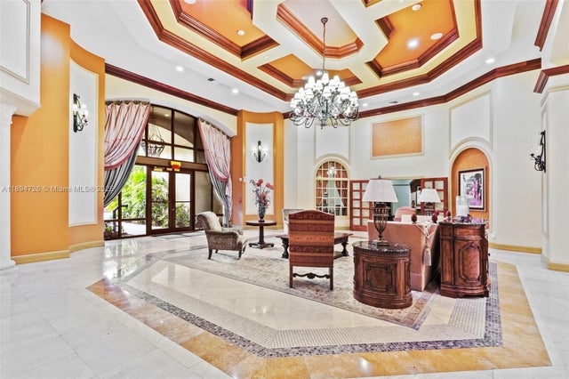 5 of 40 - 888 S Douglas Rd 113, Coral Gables, FL