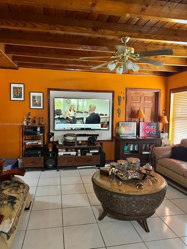 5 of 18 - 11000 Sw 43rd Ln, Miami, FL