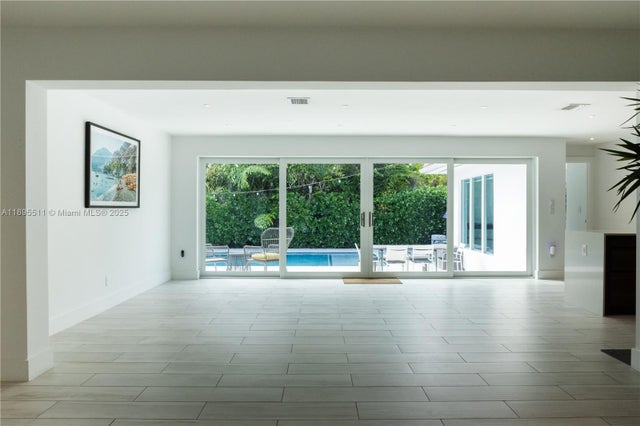 2 of 27 - 1080 Ne 104th St, Miami Shores, FL