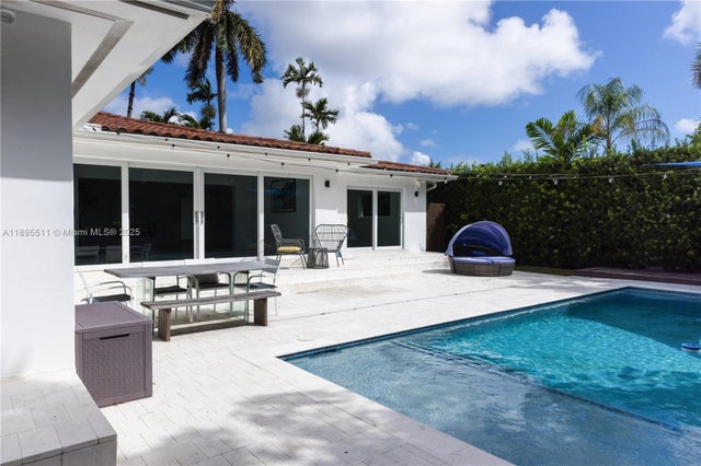4 of 27 - 1080 Ne 104th St, Miami Shores, FL