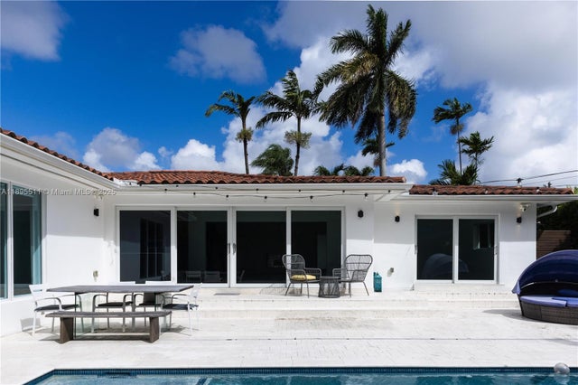 5 of 27 - 1080 Ne 104th St, Miami Shores, FL