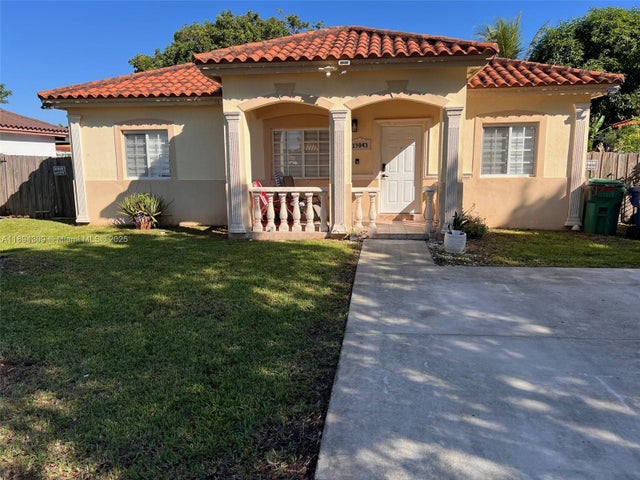 1 of 17 - 19043 Sw 319th St, Homestead, FL