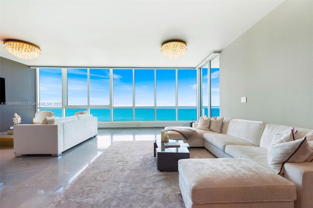 1 of 35 - 100 S Pointe Dr 2506, Miami Beach, FL