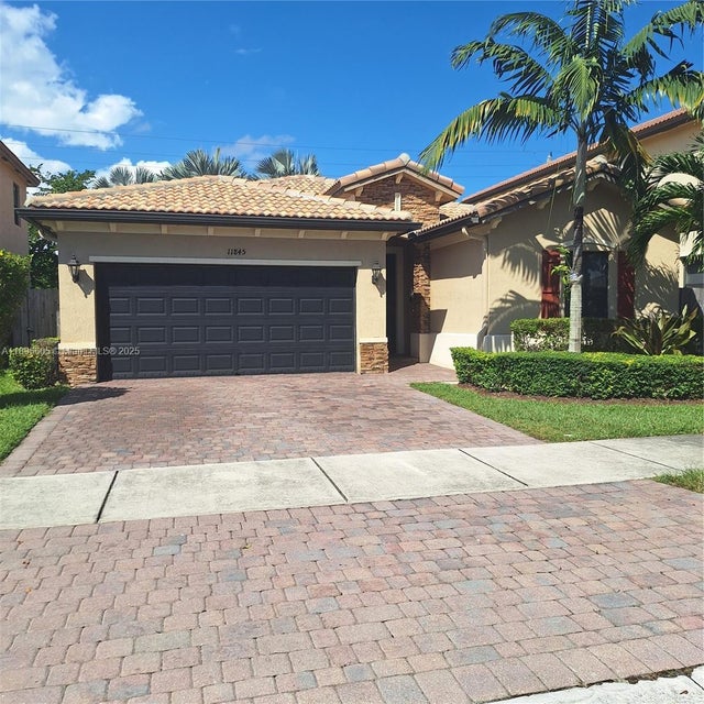 1 of 61 - 11845 Sw 232nd Ln, Miami, FL