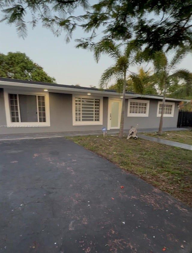 4 of 21 - 18025 Nw 49th Ave, Miami Gardens, FL