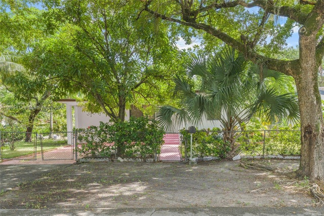 1 of 27 - 12037 Nw 8th Ave, North Miami, FL