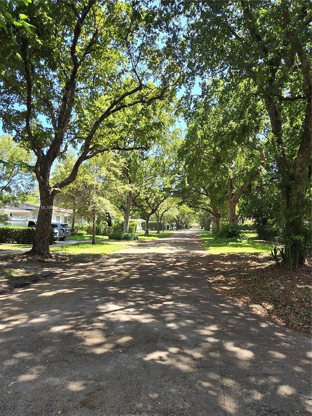 3 of 6 - 103 Romano Ave, Coral Gables, FL