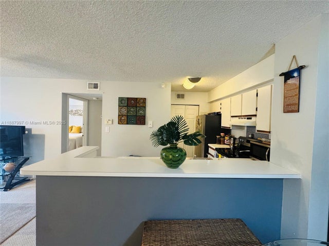 2 of 12 - 650 S Park Rd 26-5, Hollywood, FL