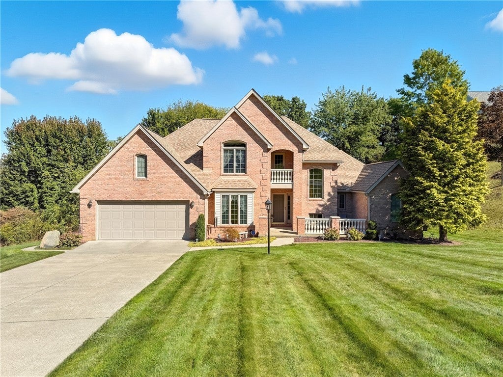 2431 Woodland Hills Drive, Shenango