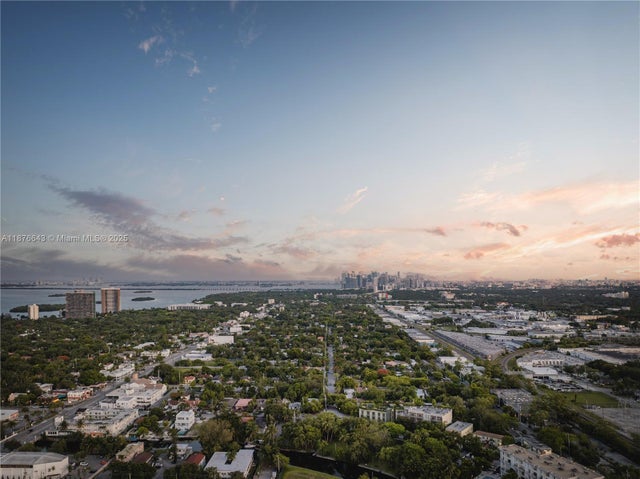 4 of 22 - 7700 Ne 5th Ave D, Miami, FL